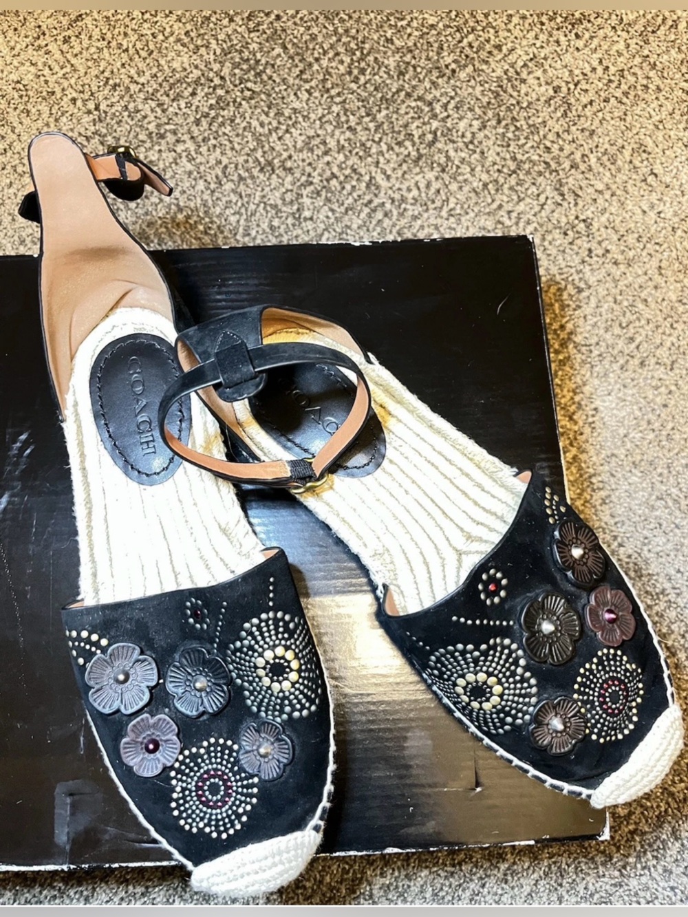 COACH Black Tea Rose Soft Ankle Strap Espadrille/ Sandals/ Run Big/ US 9B